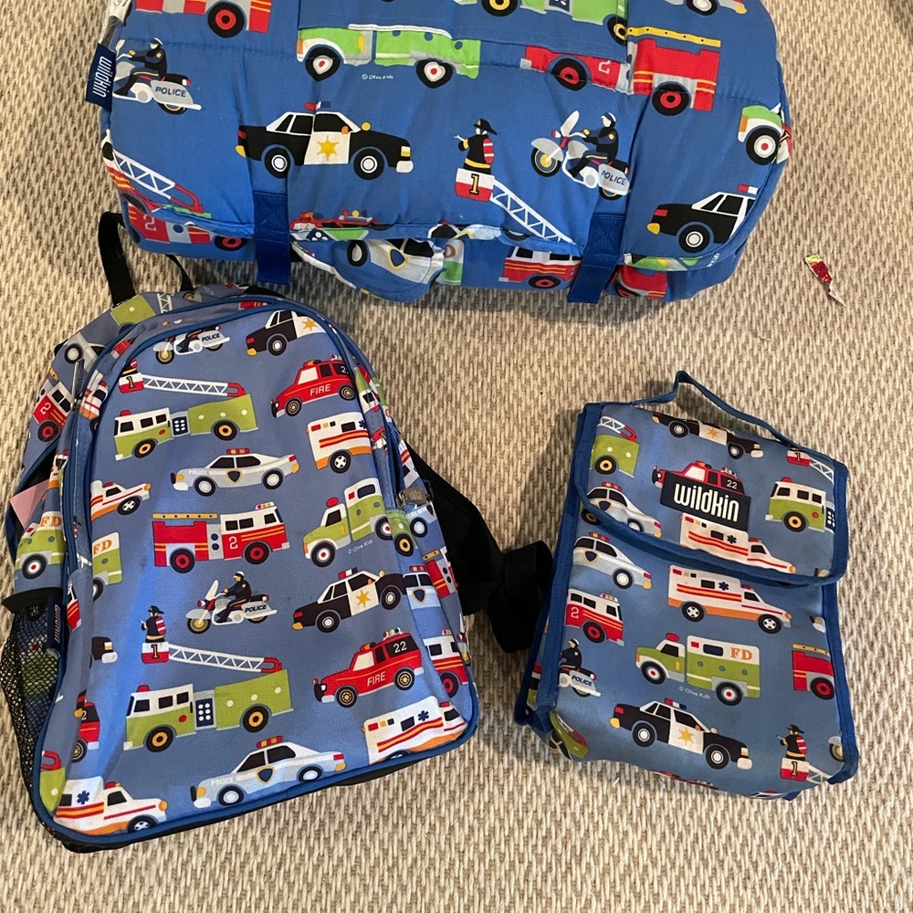 Wildkin / Olive Kids Elementary Set - 15in Backpack & Lunchbox (Heroes)